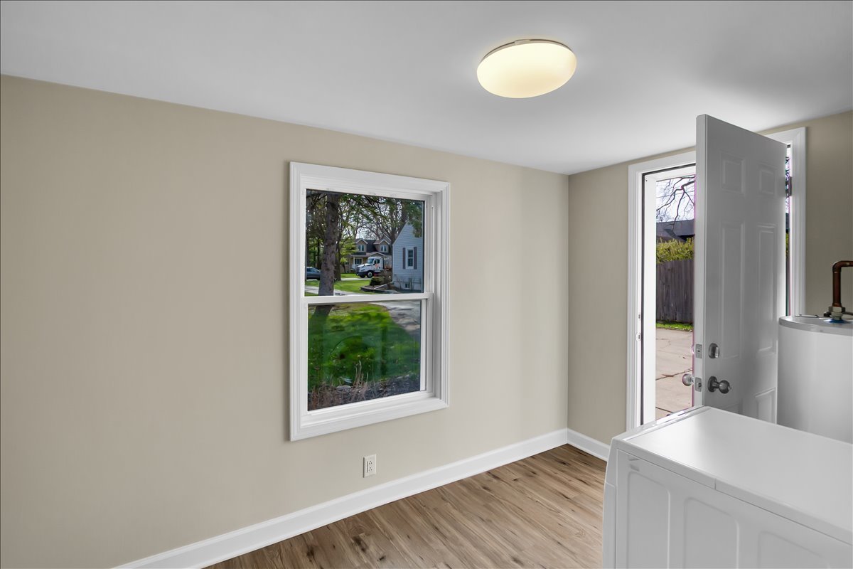 34 N Greenwood Avenue, Palatine, IL 60074