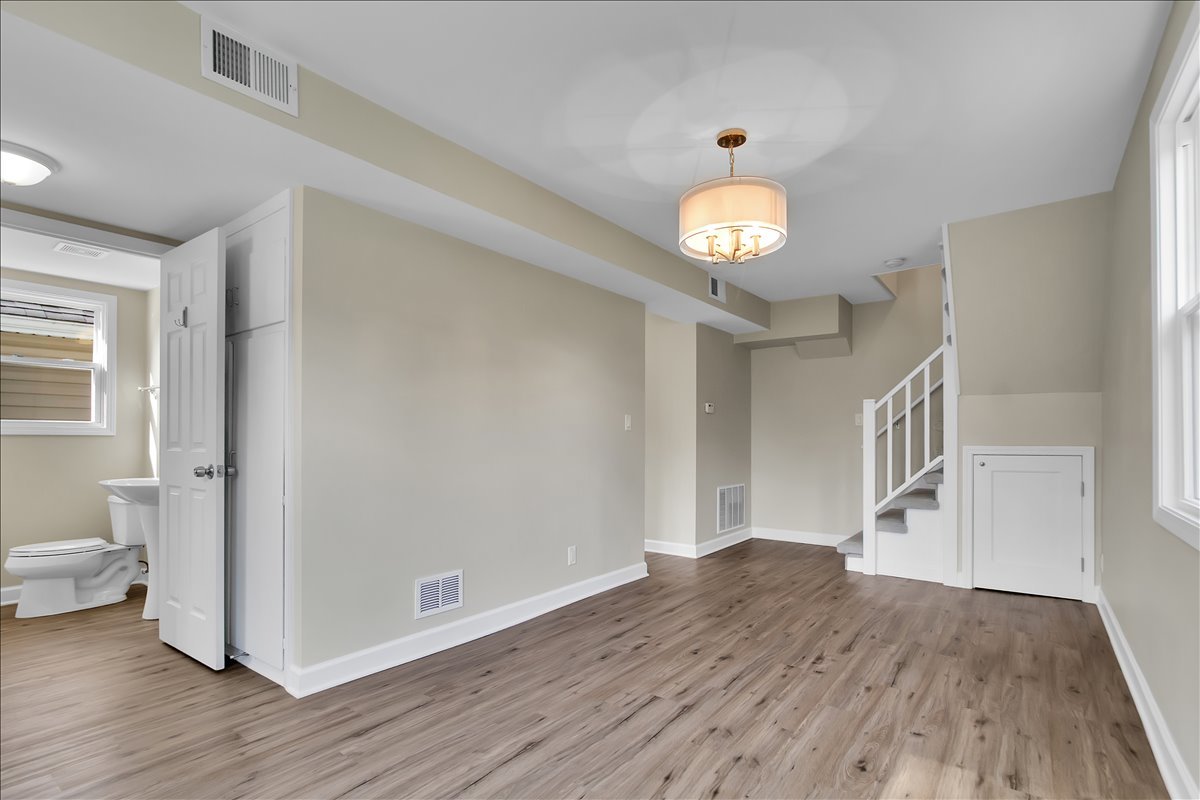 34 N Greenwood Avenue, Palatine, IL 60074