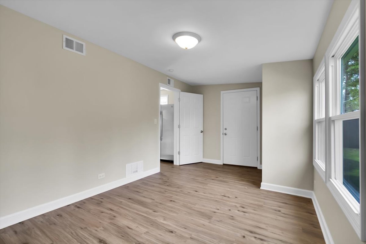 34 N Greenwood Avenue, Palatine, IL 60074