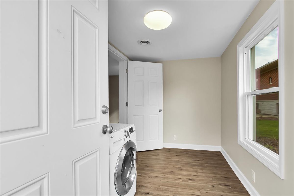 34 N Greenwood Avenue, Palatine, IL 60074