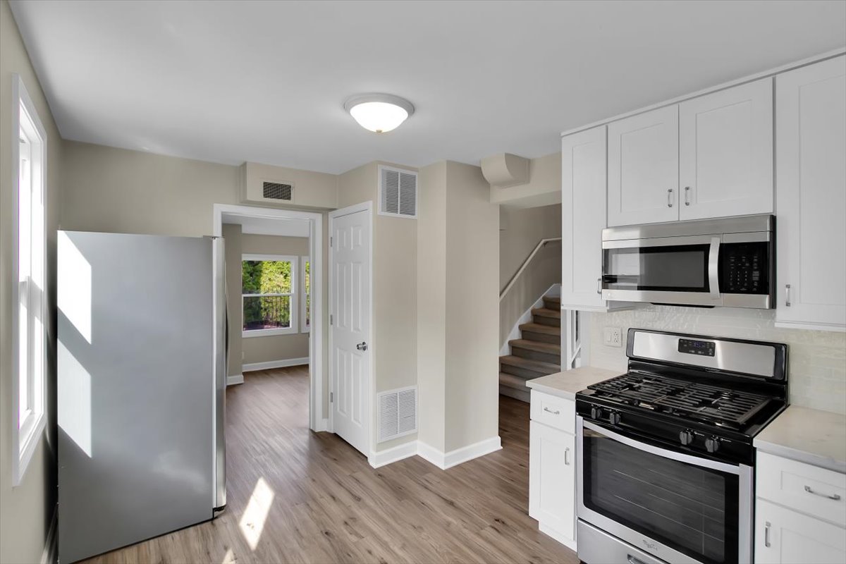 34 N Greenwood Avenue, Palatine, IL 60074