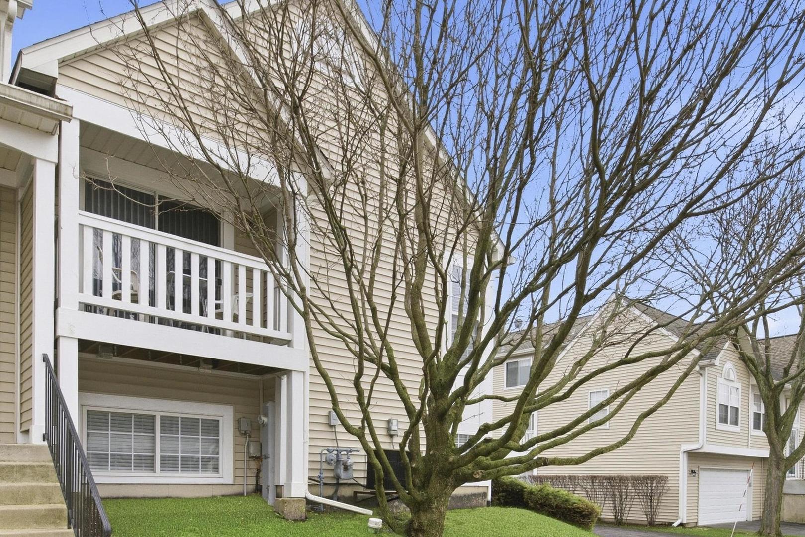 2861 Shelly Lane, Aurora, IL 60504