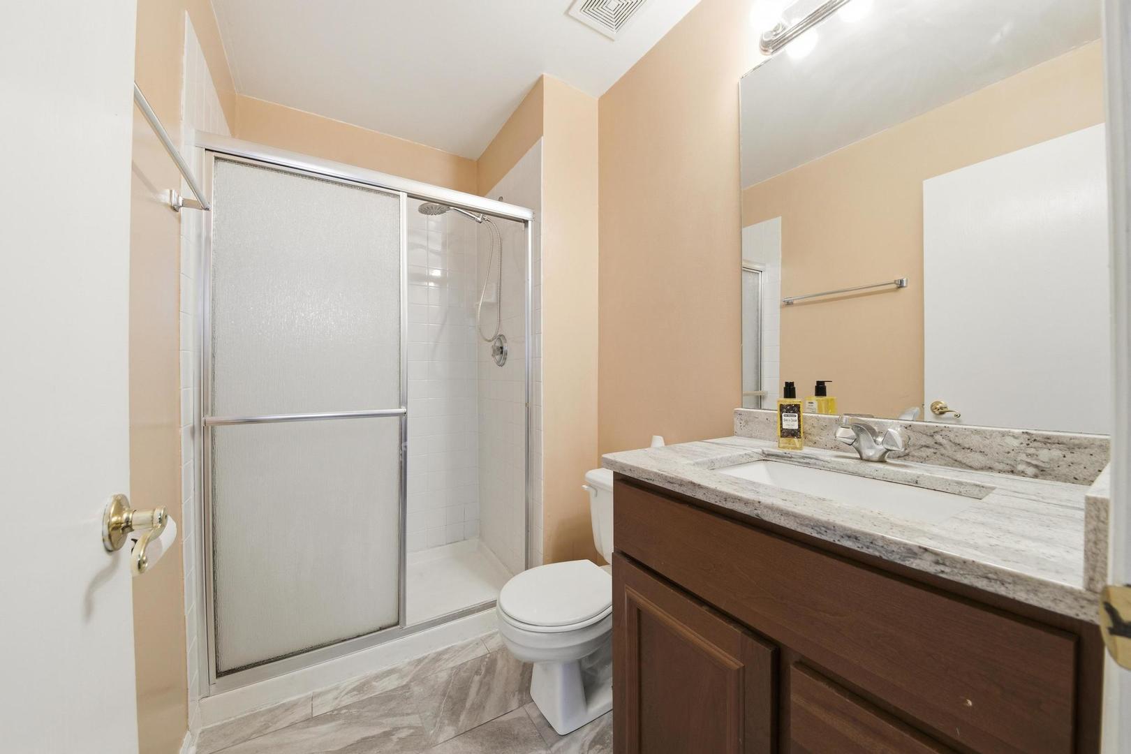 2861 Shelly Lane, Aurora, IL 60504