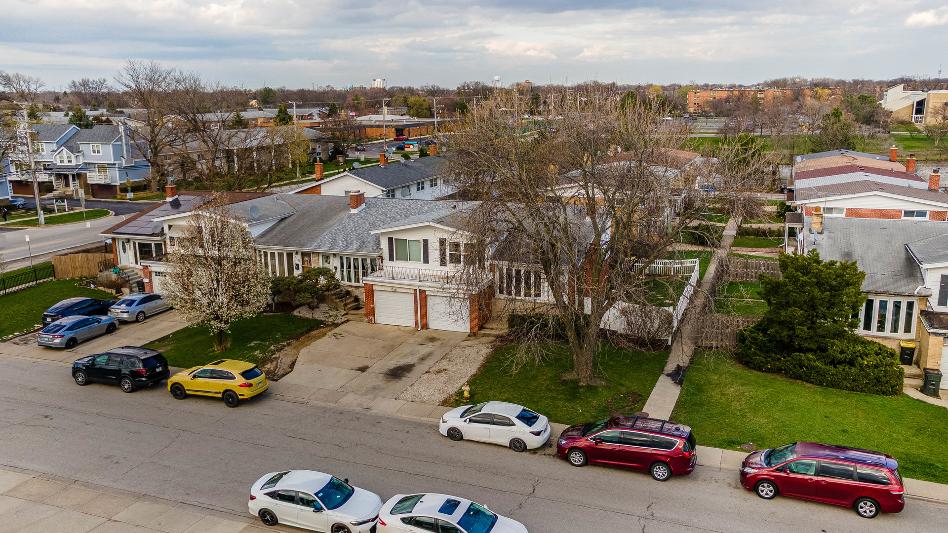 8945 ROBIN Drive #0, Des Plaines, IL 60016