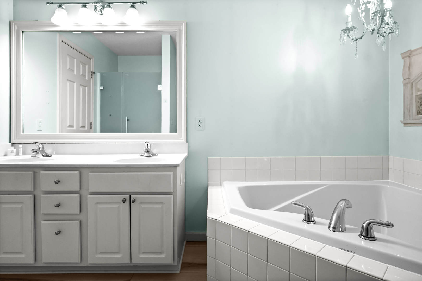 15 Ashling Court, Bloomington, IL 61704