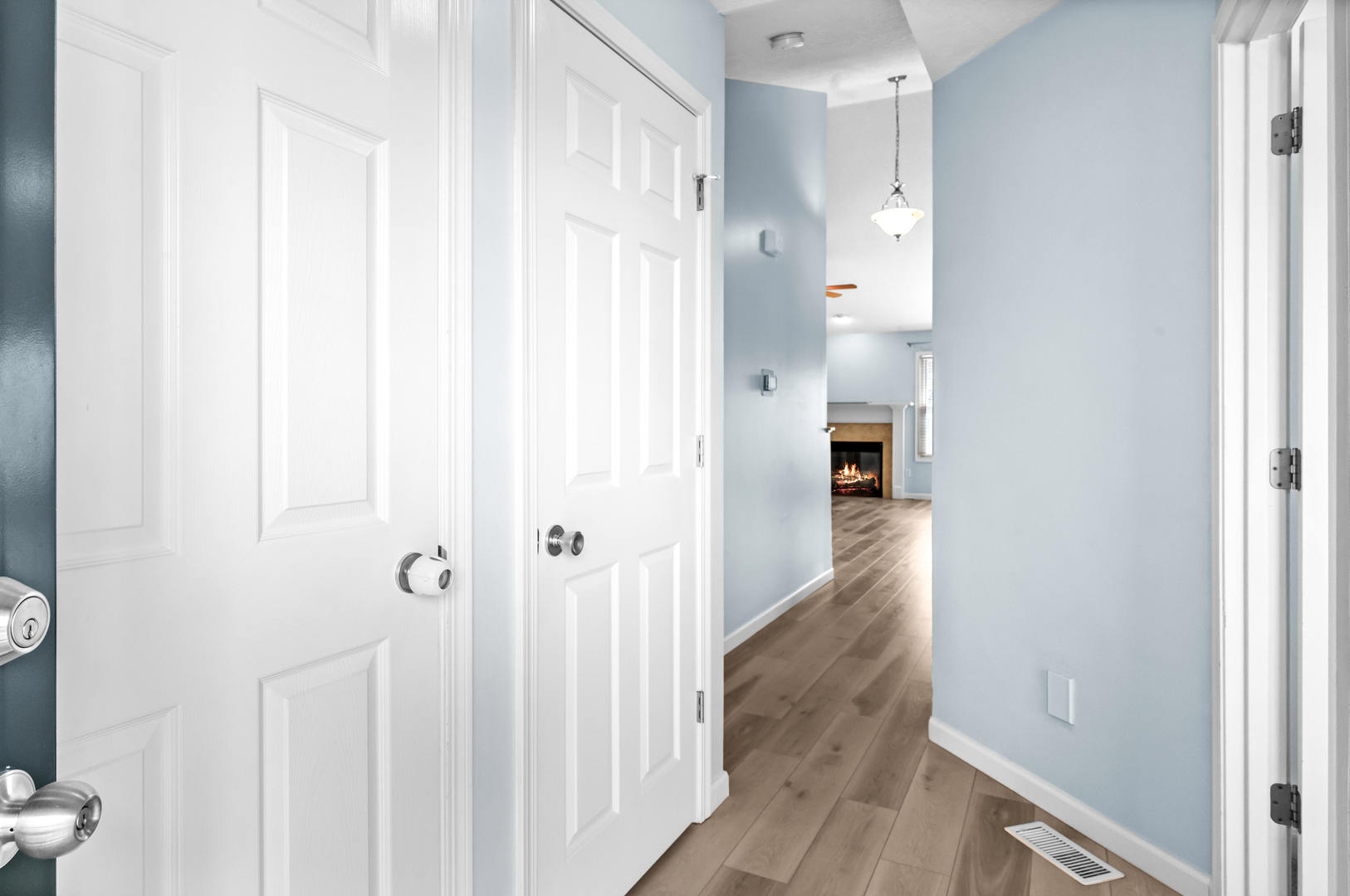 15 Ashling Court, Bloomington, IL 61704