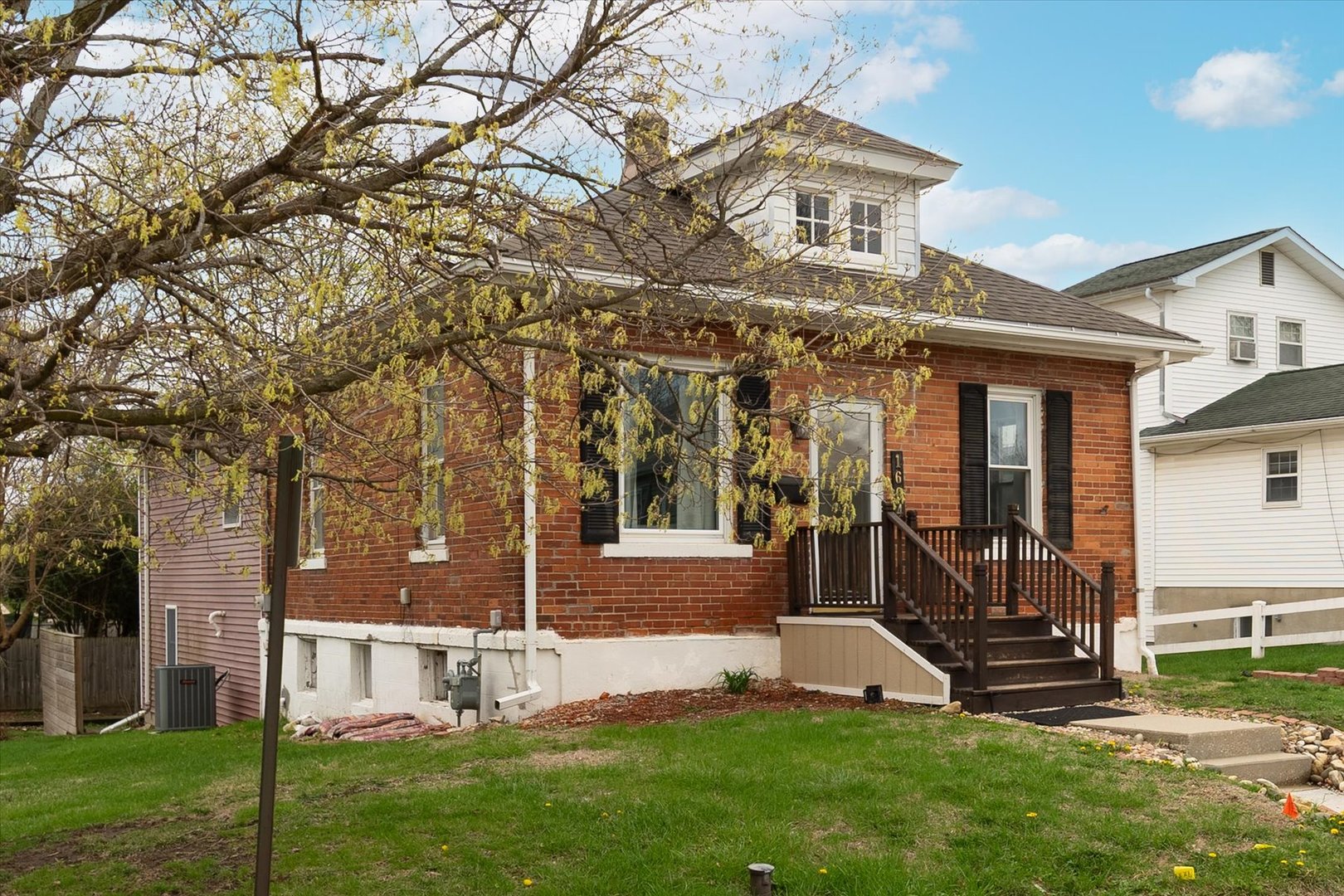 1604 Sobieski Street, Lasalle, IL 61301