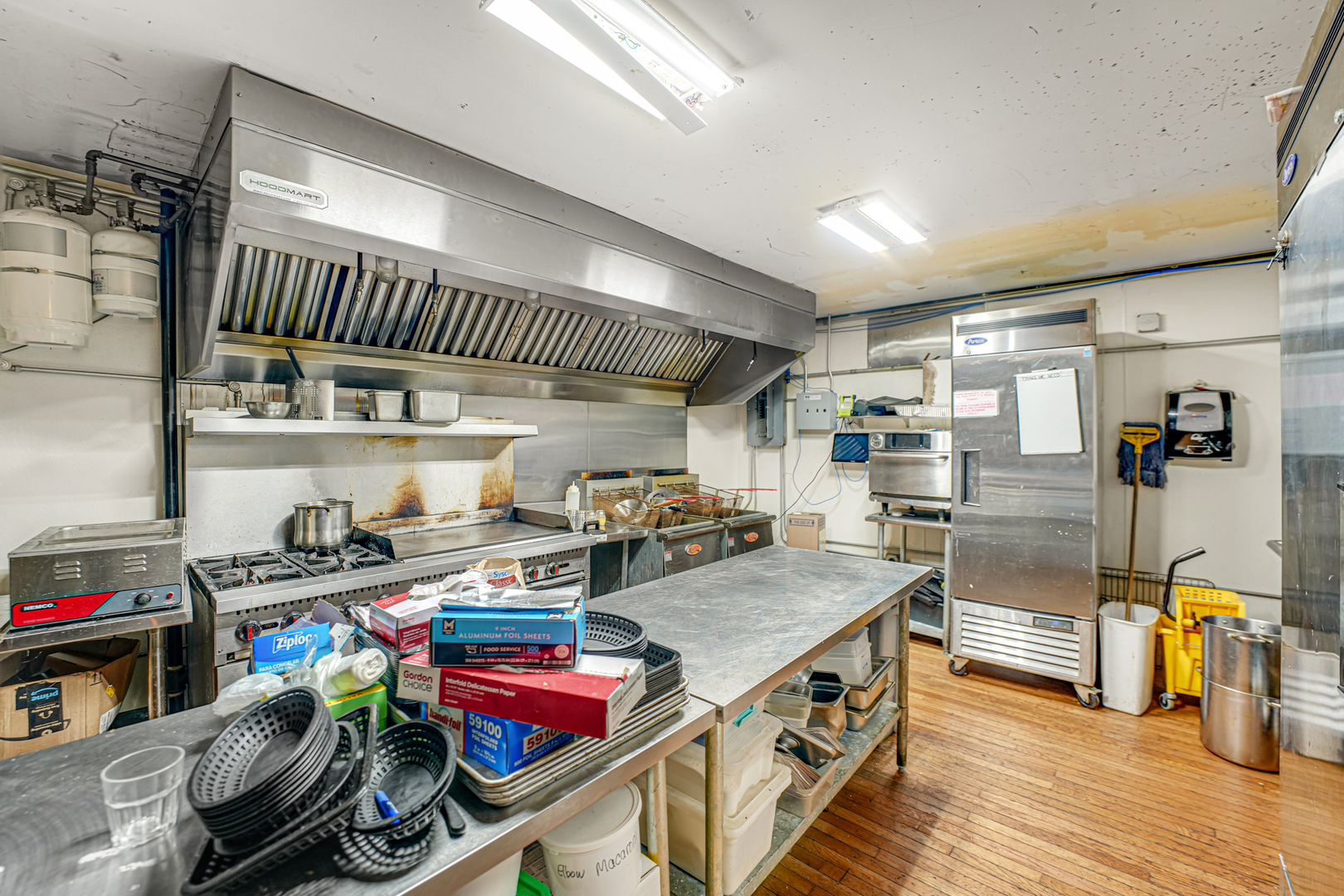 6906-6908 111th Street, Worth, IL 60482