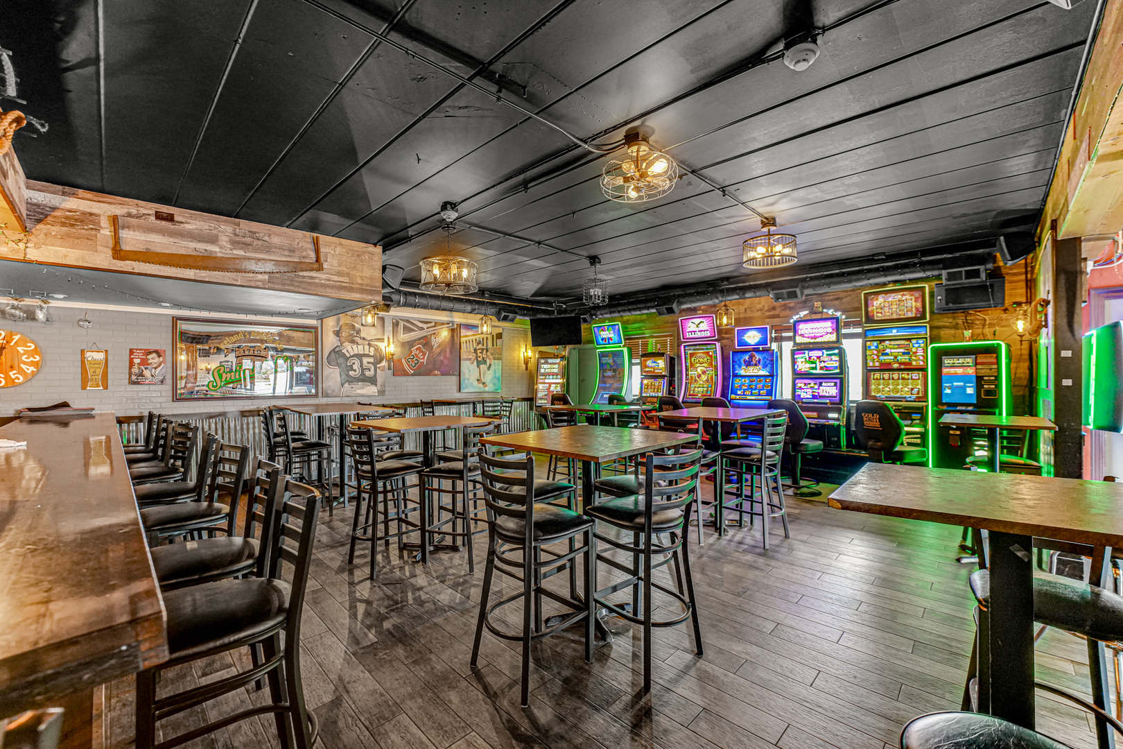 6906-6908 111th Street, Worth, IL 60482