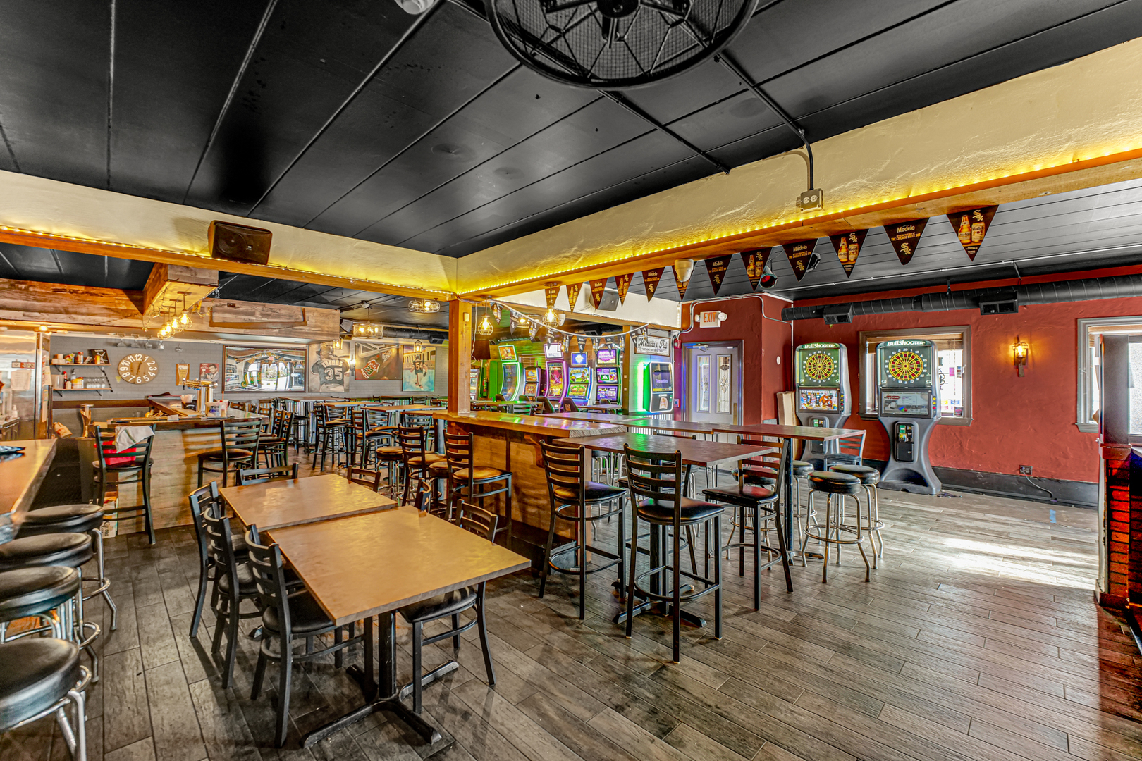 6906-6908 111th Street, Worth, IL 60482