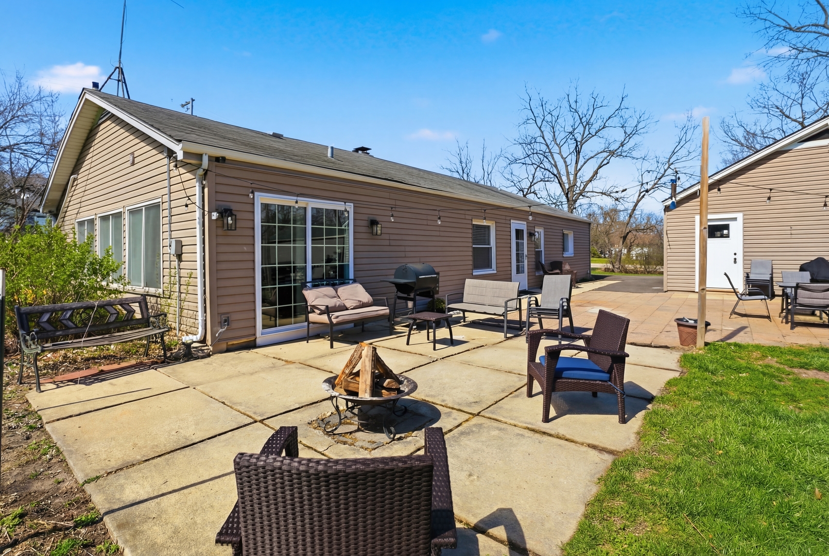 38W311 IL Route 64 Hwy, St. Charles, IL 60175