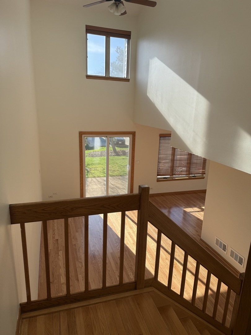 8316 HIGHPOINT Circle #E, Darien, IL 60561