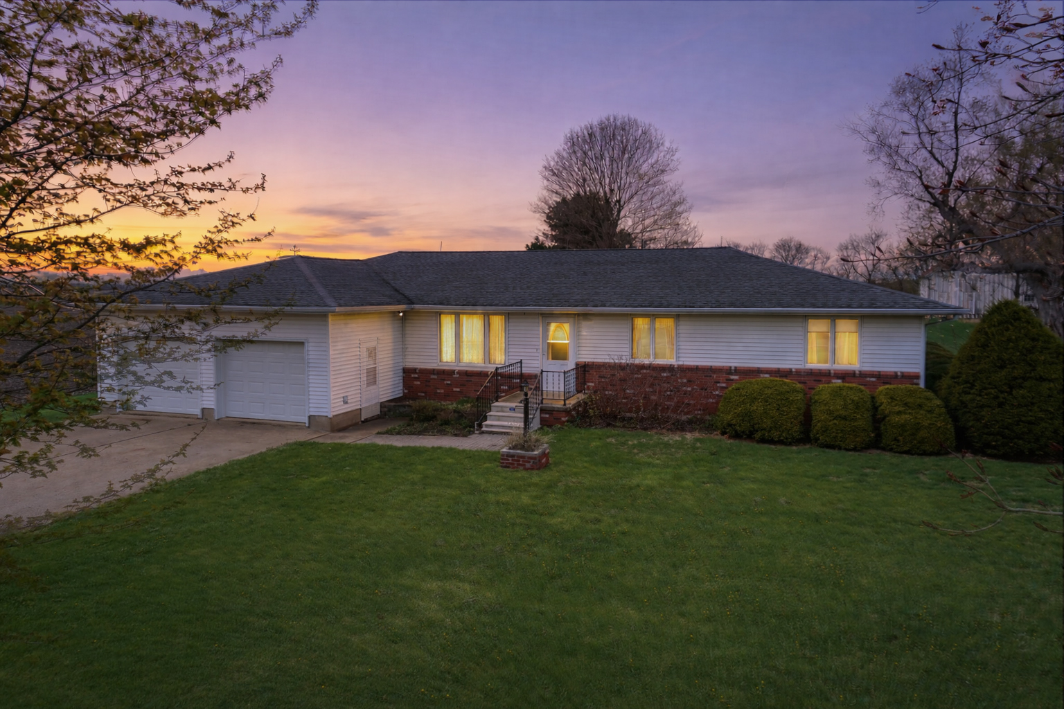 1109 W 4th Street, Delavan, IL 61734