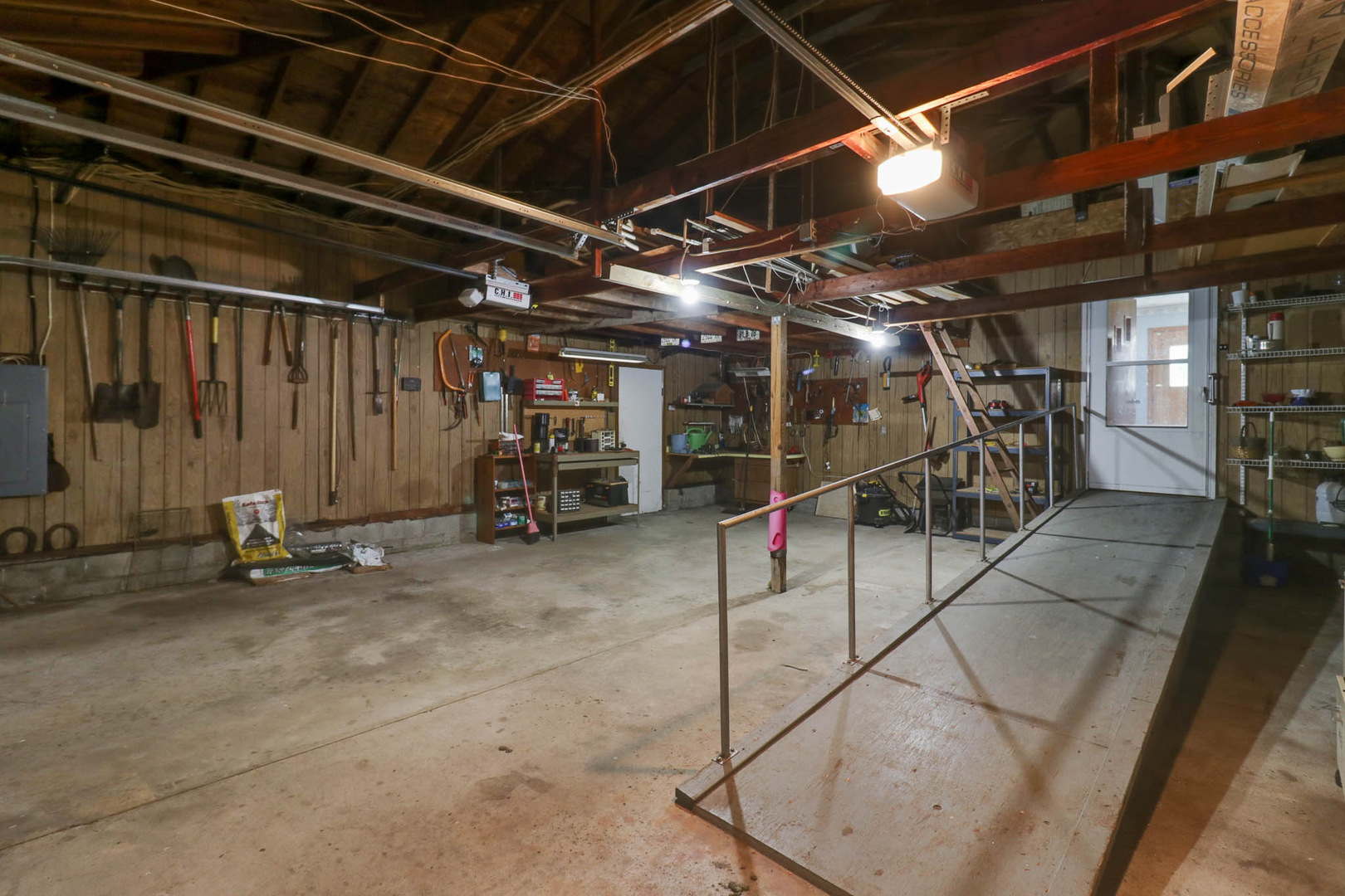 1109 W 4th Street, Delavan, IL 61734