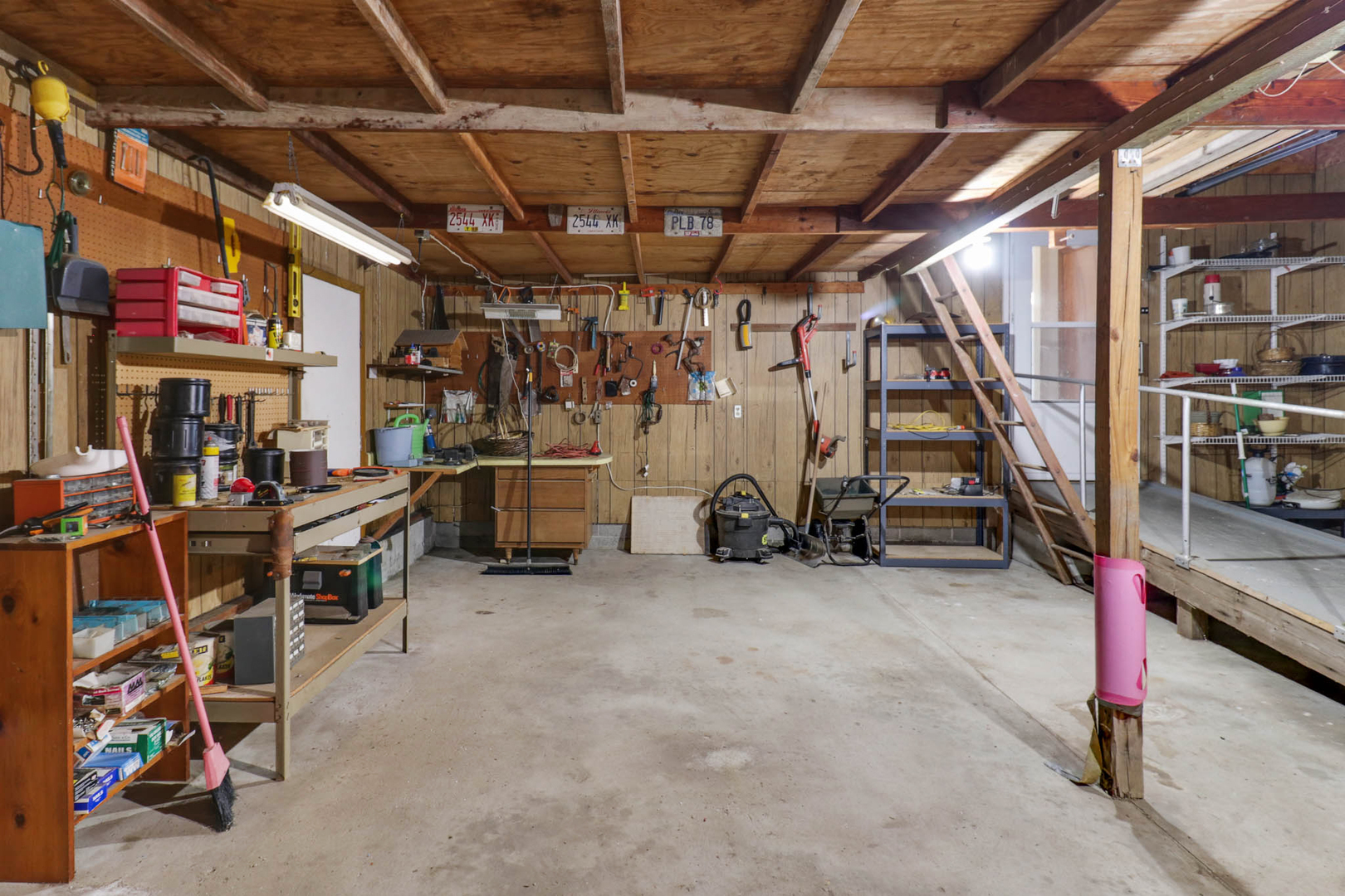 1109 W 4th Street, Delavan, IL 61734