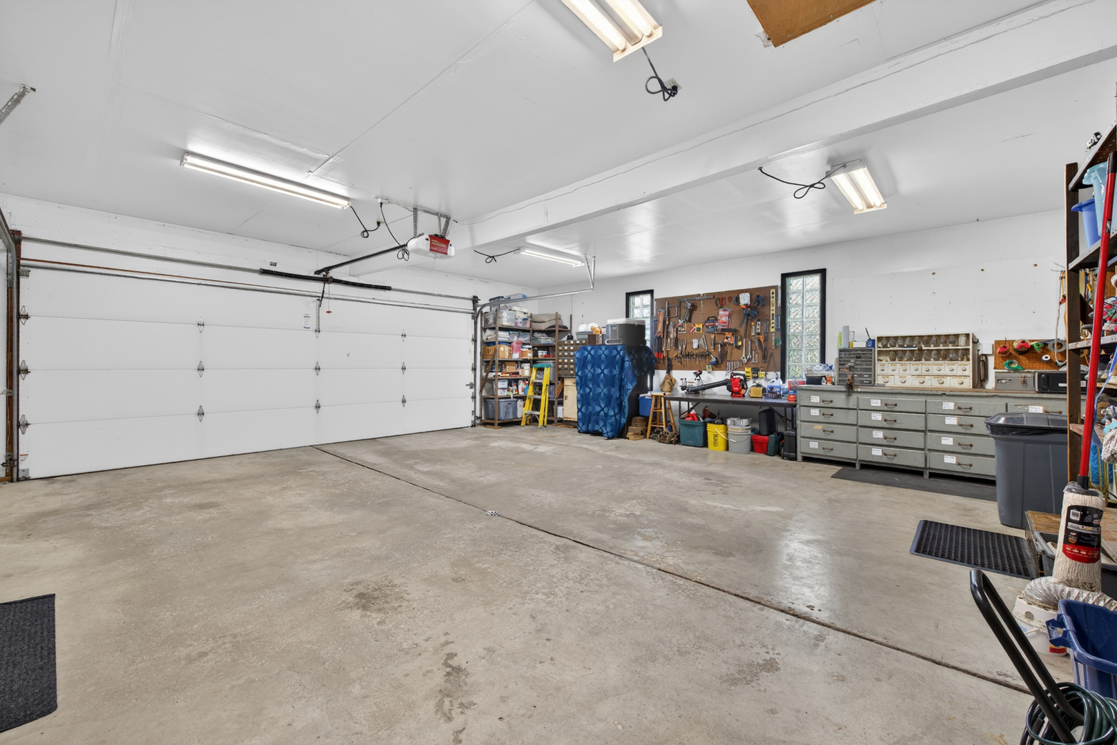 721 Wisconsin Road, New Lenox, IL 60451