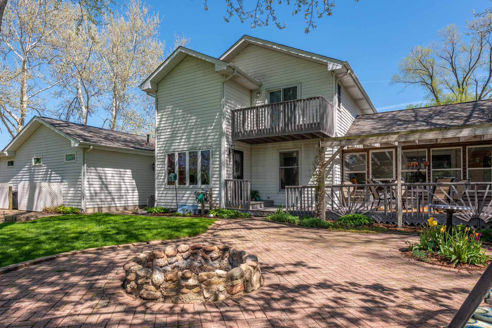 721 Wisconsin Road, New Lenox, IL 60451