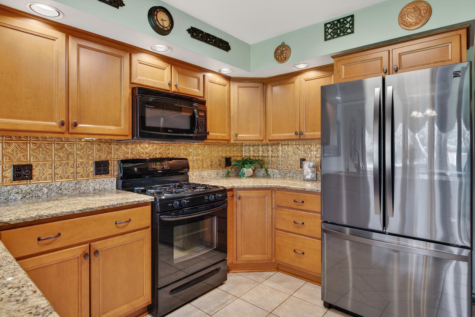 721 Wisconsin Road, New Lenox, IL 60451