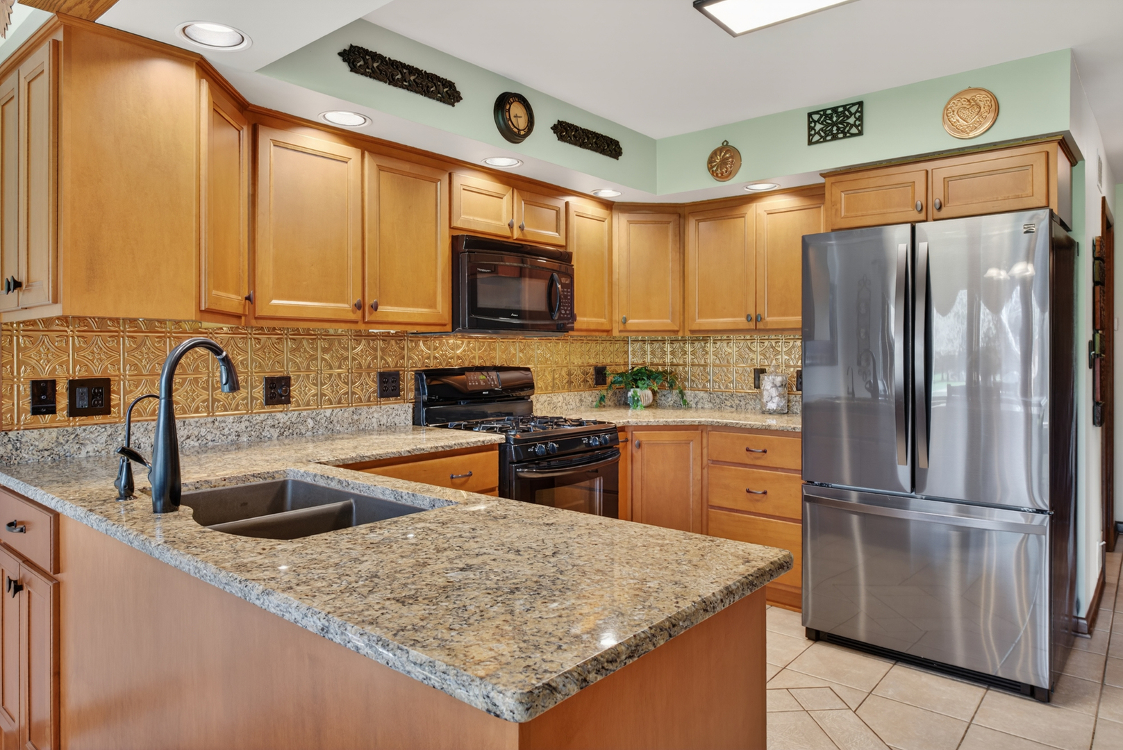 721 Wisconsin Road, New Lenox, IL 60451