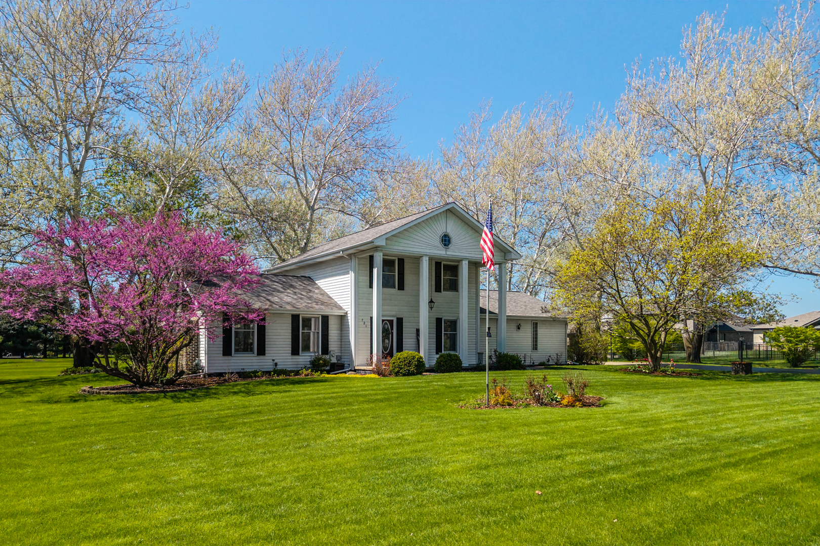 721 Wisconsin Road, New Lenox, IL 60451