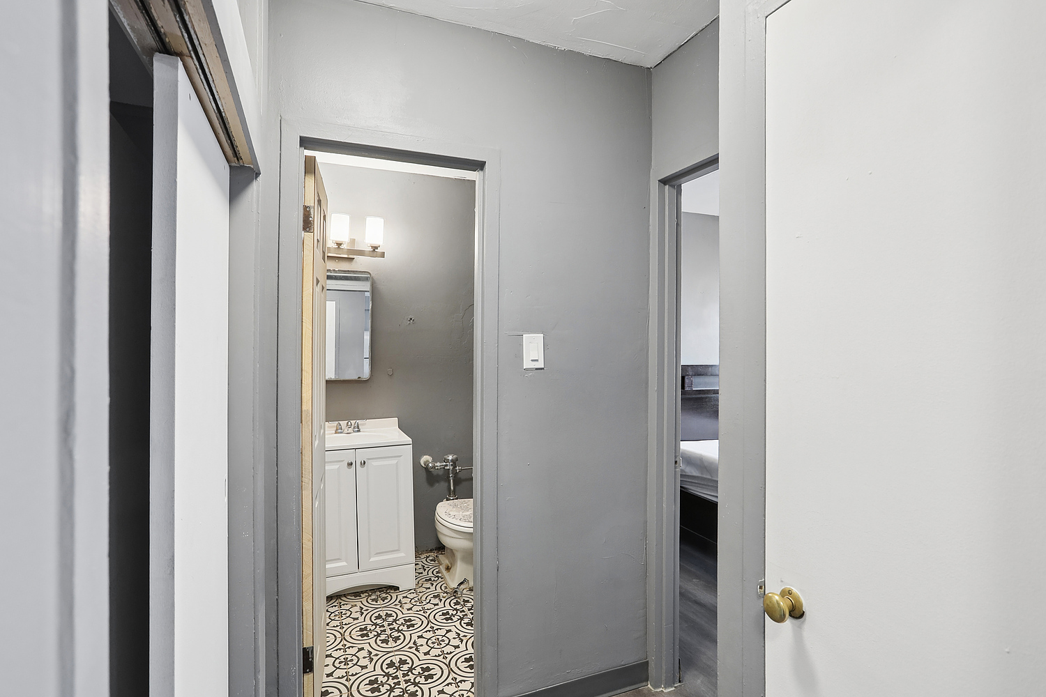 7355 S South Shore Drive #306, Chicago, IL 60649