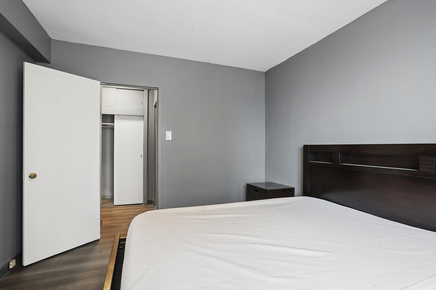 7355 S South Shore Drive #306, Chicago, IL 60649