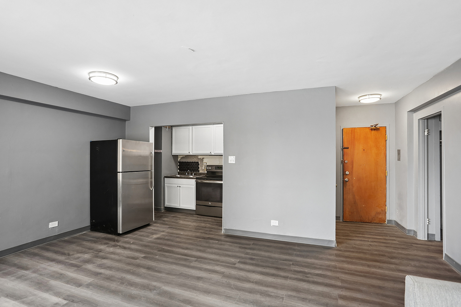 7355 S South Shore Drive #306, Chicago, IL 60649