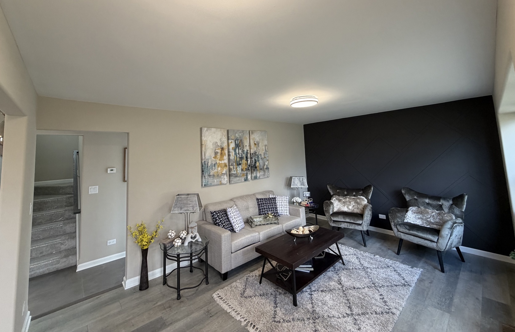 5743 W 79th Street, Burbank, IL 60459