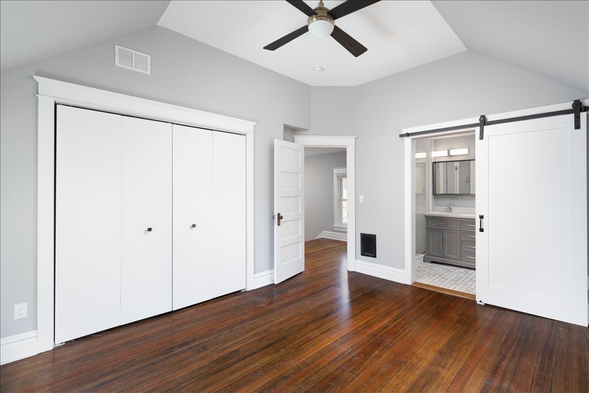 18 N Main Street, Naperville, IL 60540