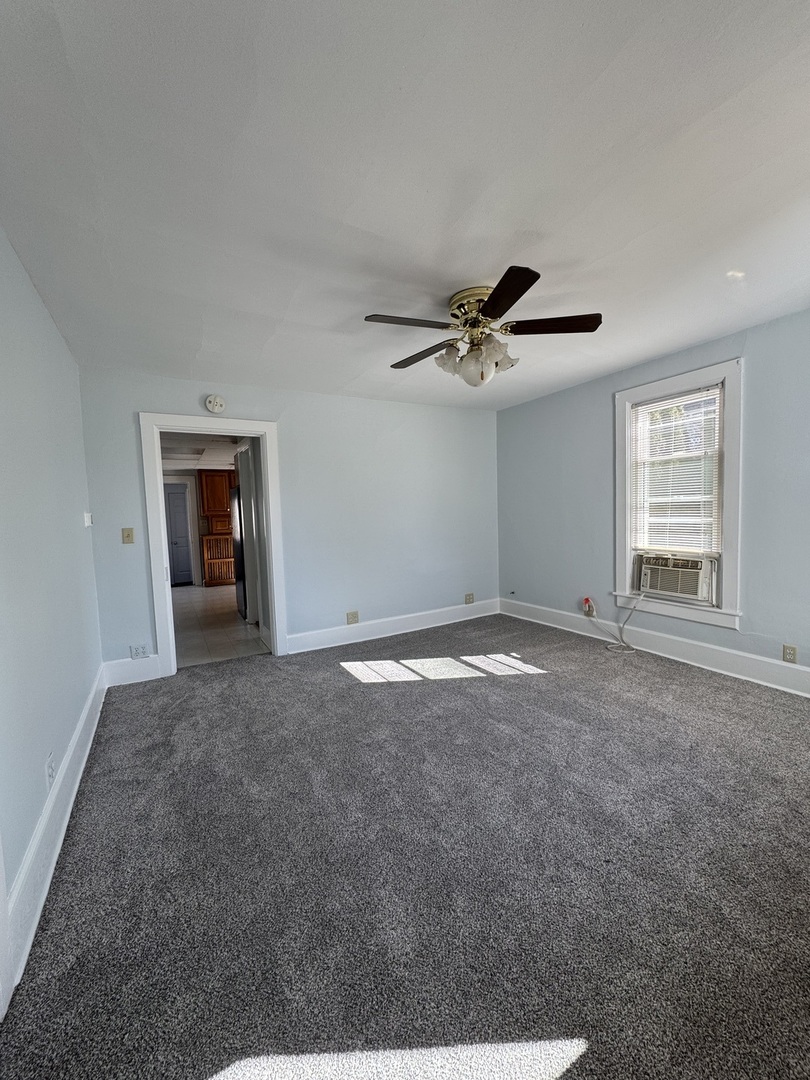 14 S Jackson Street #1, Batavia, IL 60510