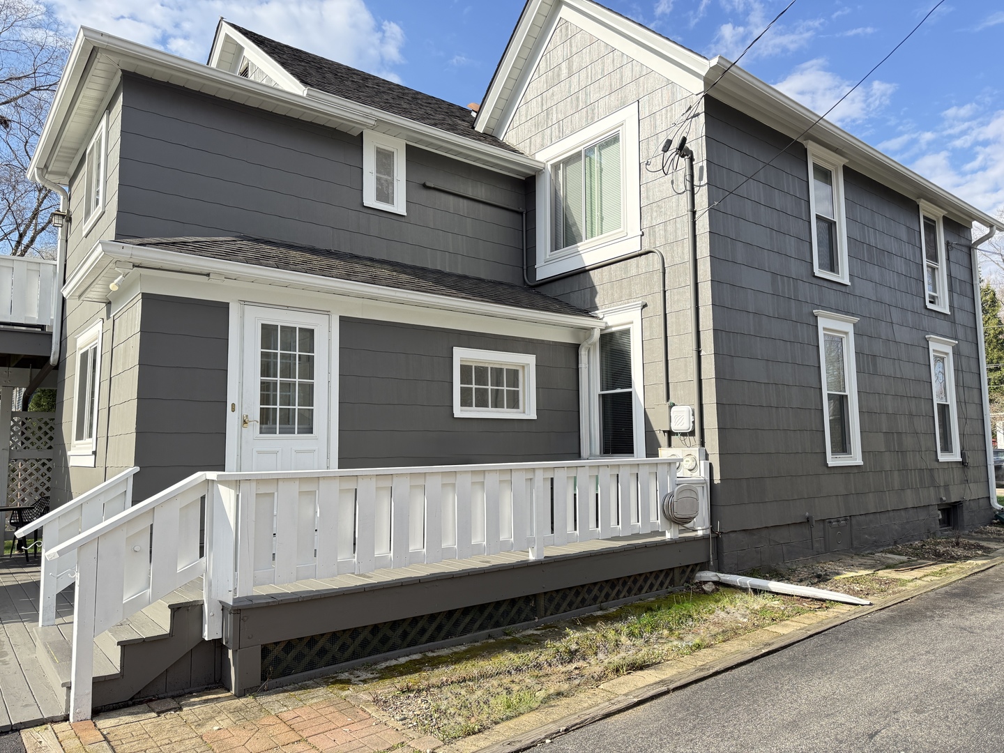 14 S Jackson Street #1, Batavia, IL 60510