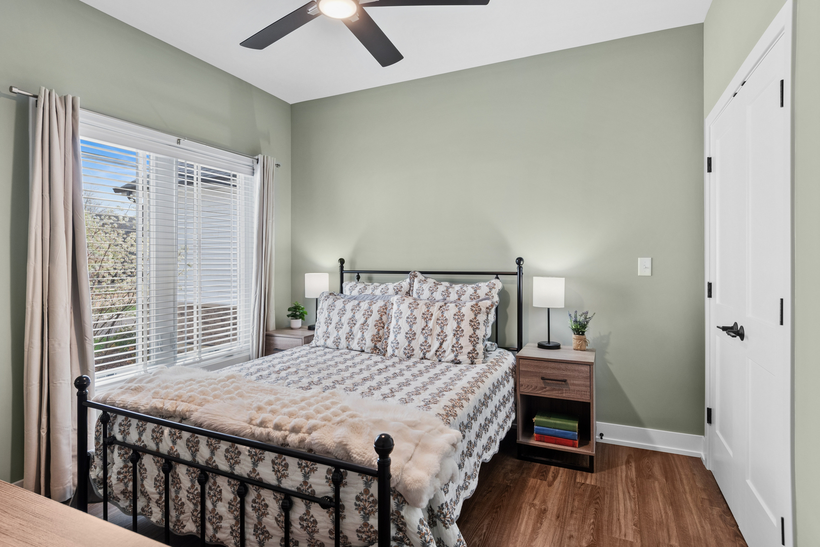 534 Sudbury Circle, Oswego, IL 60543