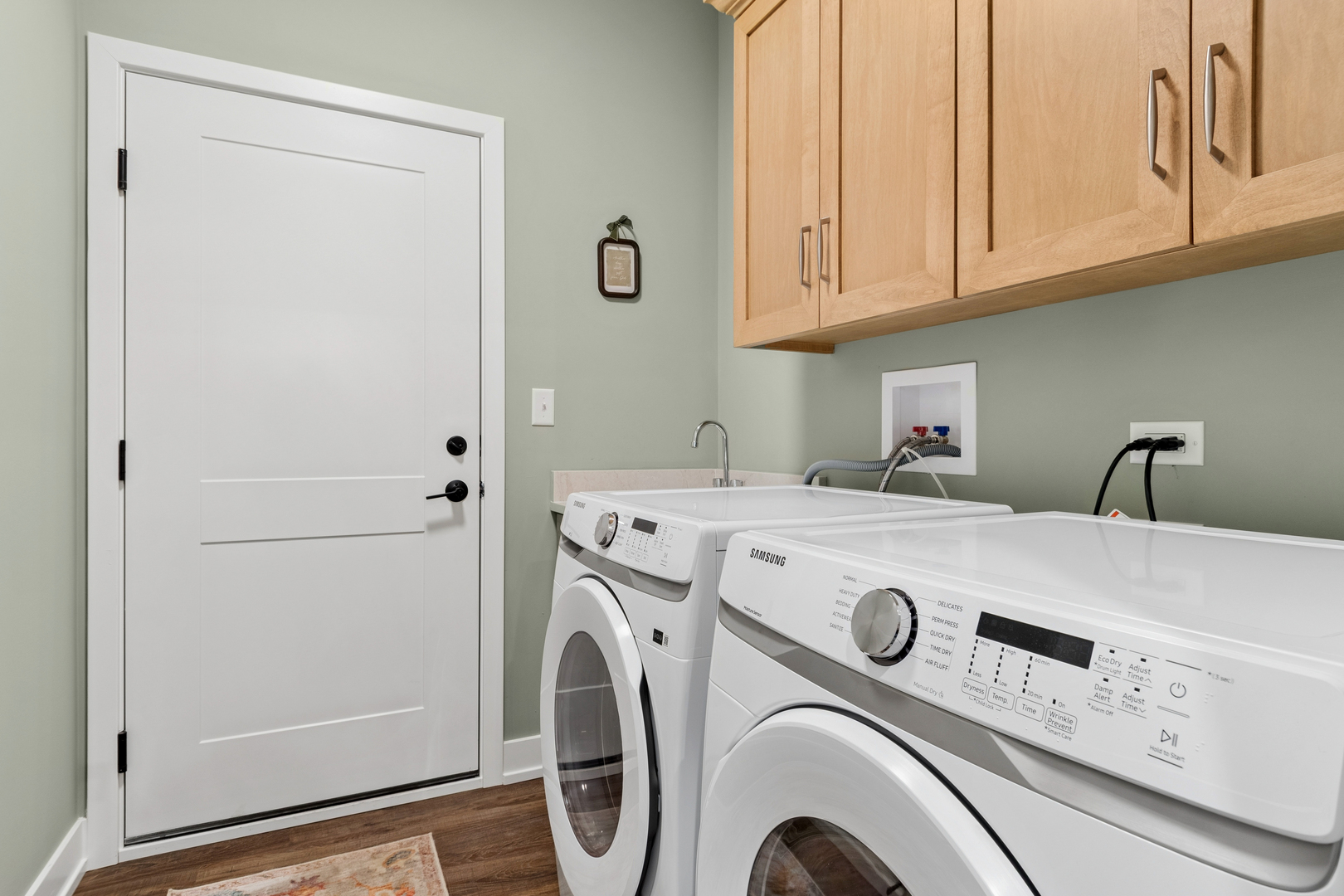 534 Sudbury Circle, Oswego, IL 60543