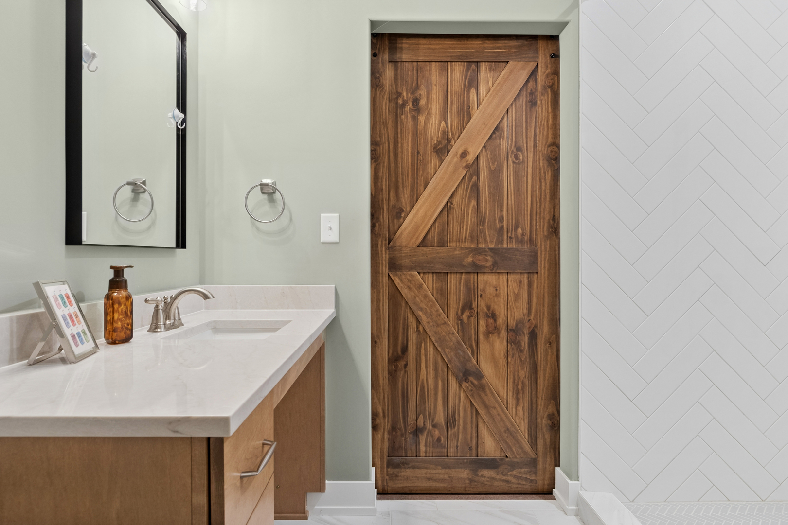 534 Sudbury Circle, Oswego, IL 60543