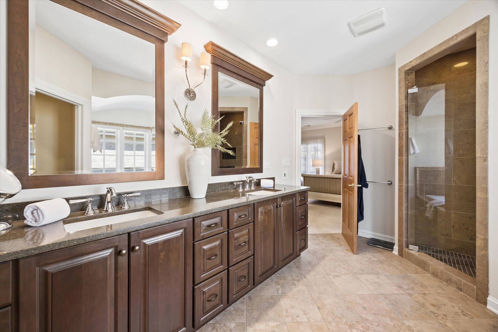 5618 S Park Avenue, Hinsdale, IL 60521