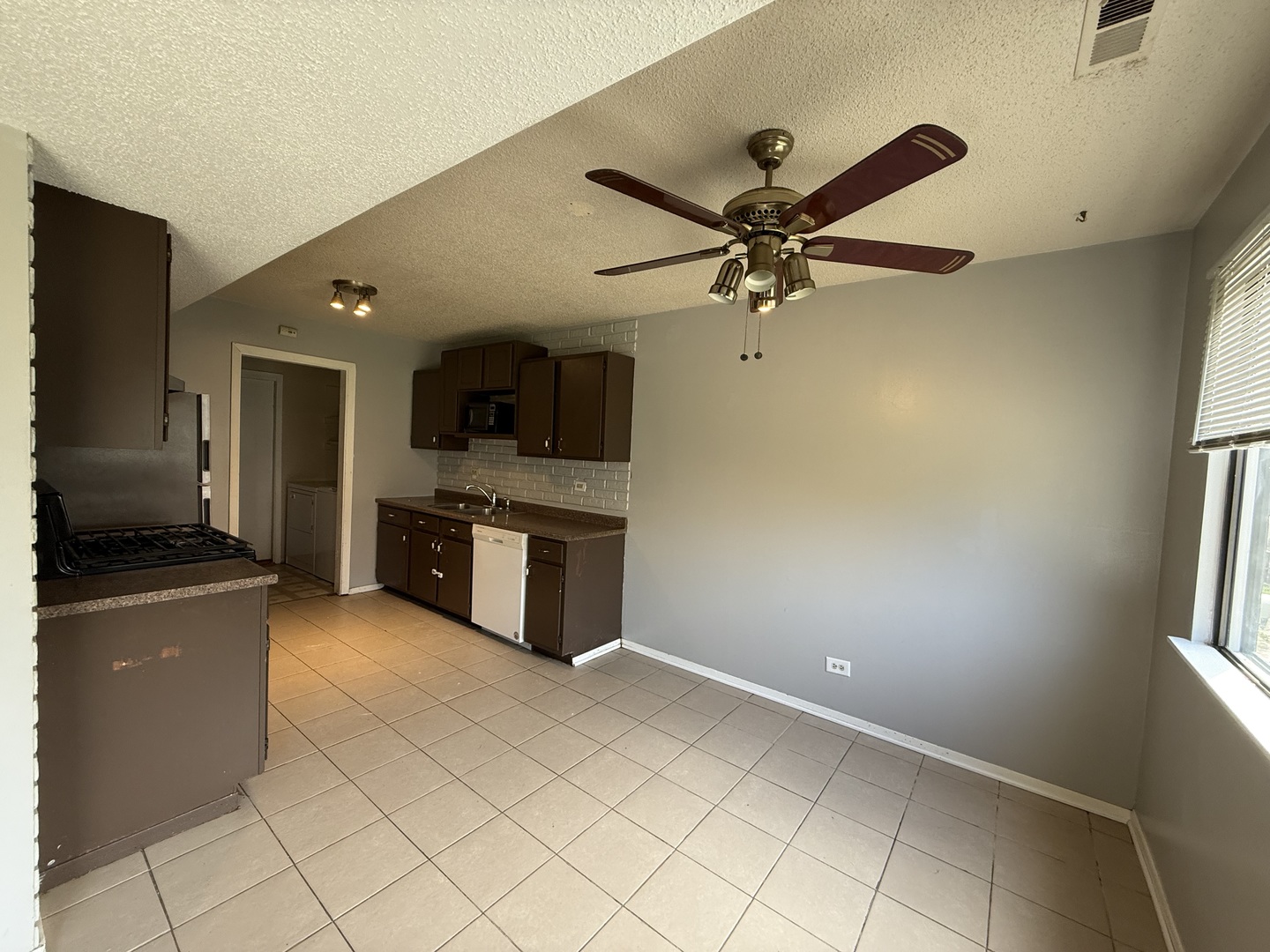 4564 Whitney Drive, Hanover Park, IL 60133