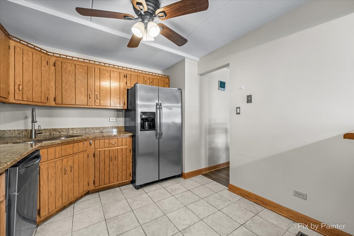 9800 Sayre Avenue #1C, Chicago Ridge, IL 60415