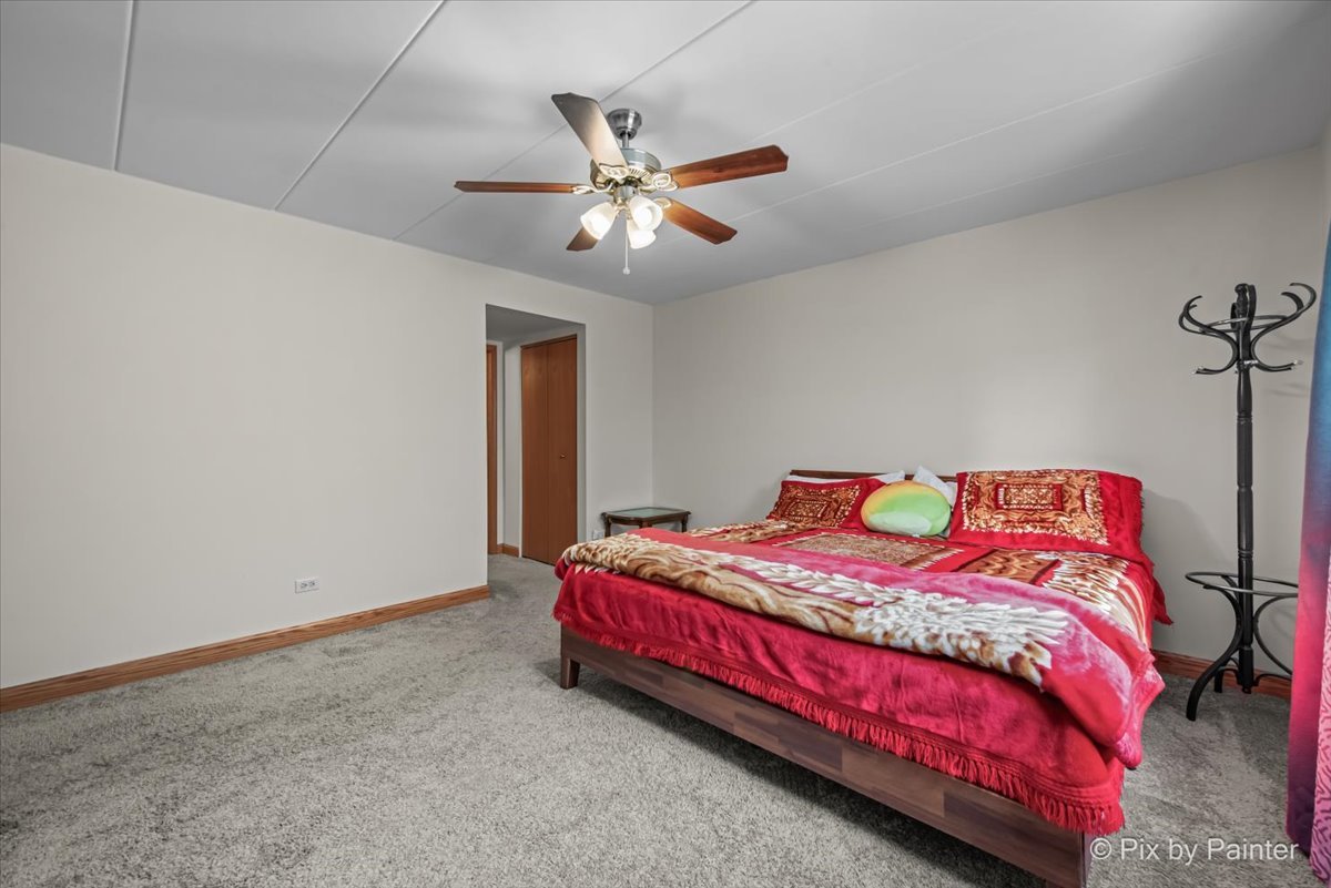 9800 Sayre Avenue #1C, Chicago Ridge, IL 60415