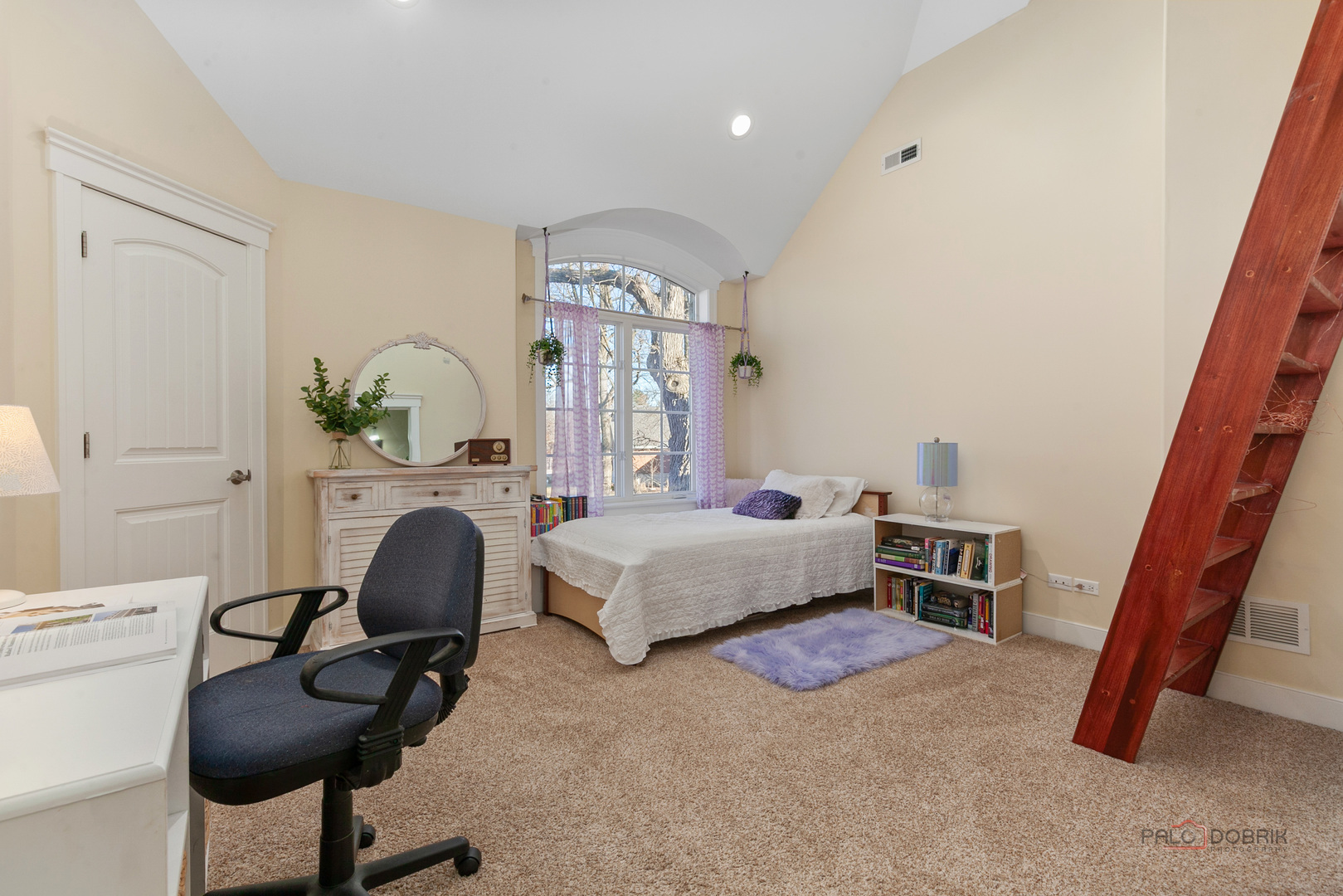 1147 Steeple View Drive, Long Grove, IL 60047