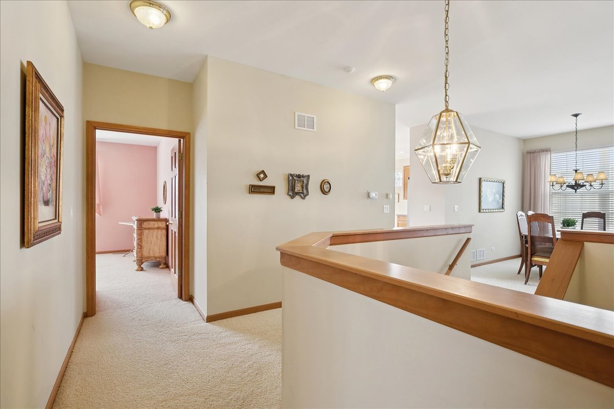 2238 Carillon Drive, Grayslake, IL 60030