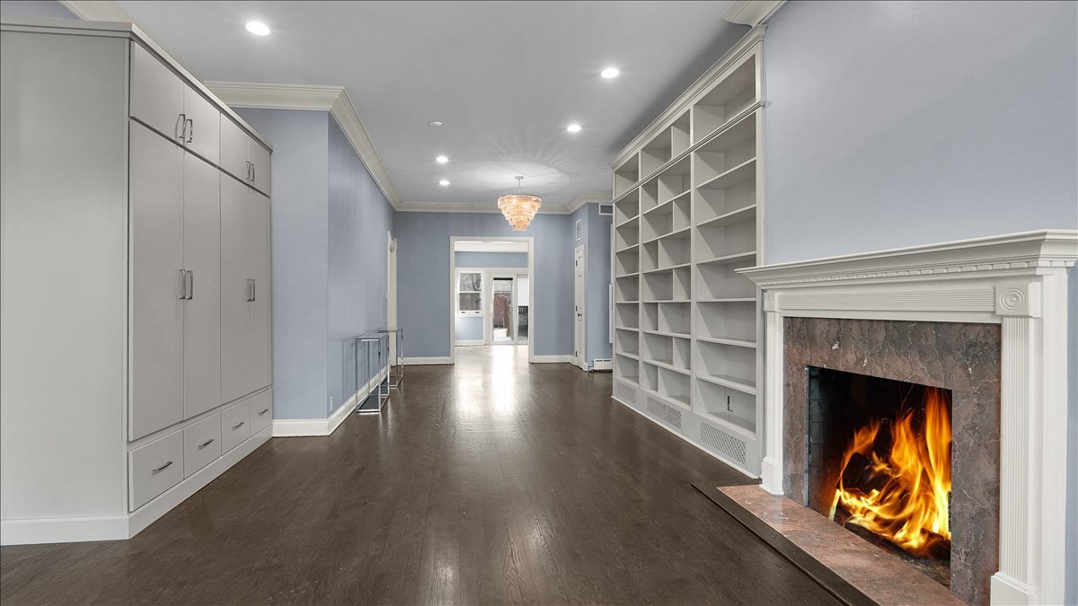 5743 S Kimbark Avenue, Chicago, IL 60637