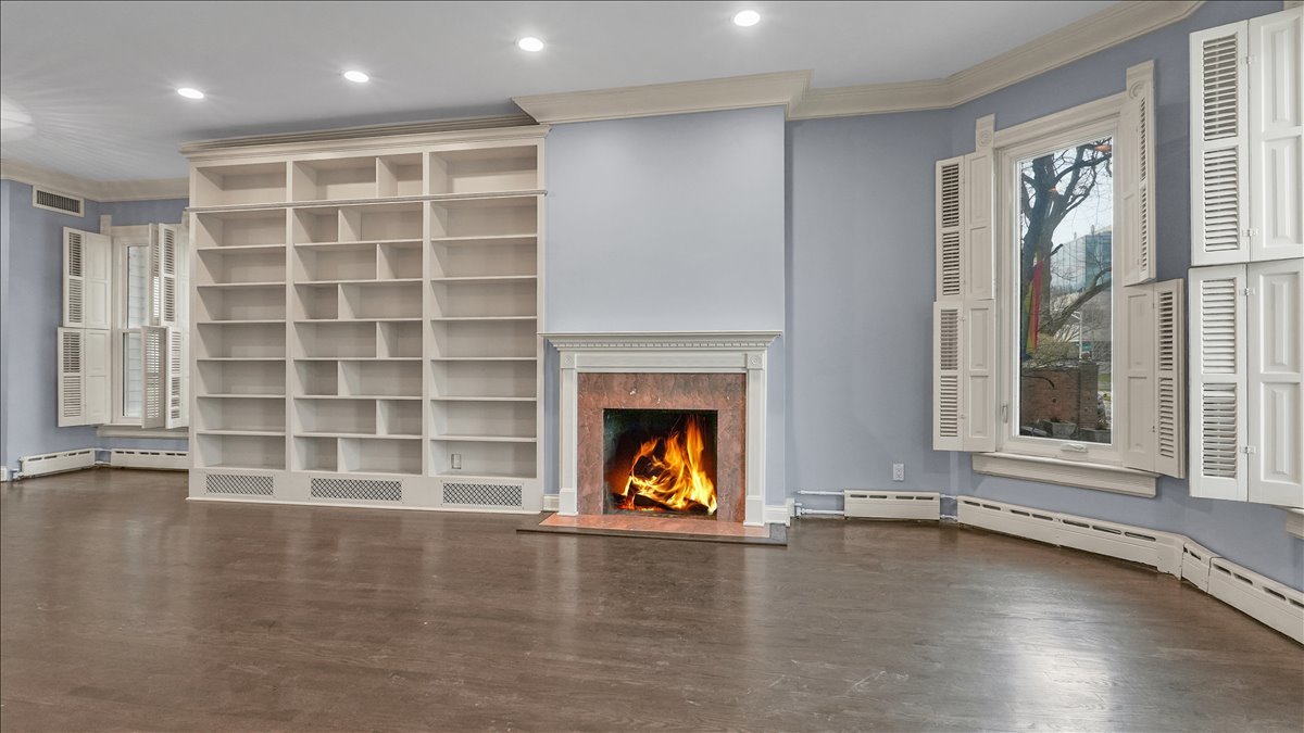 5743 S Kimbark Avenue, Chicago, IL 60637