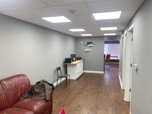 1616 Ogden Avenue, Lisle, IL 60532