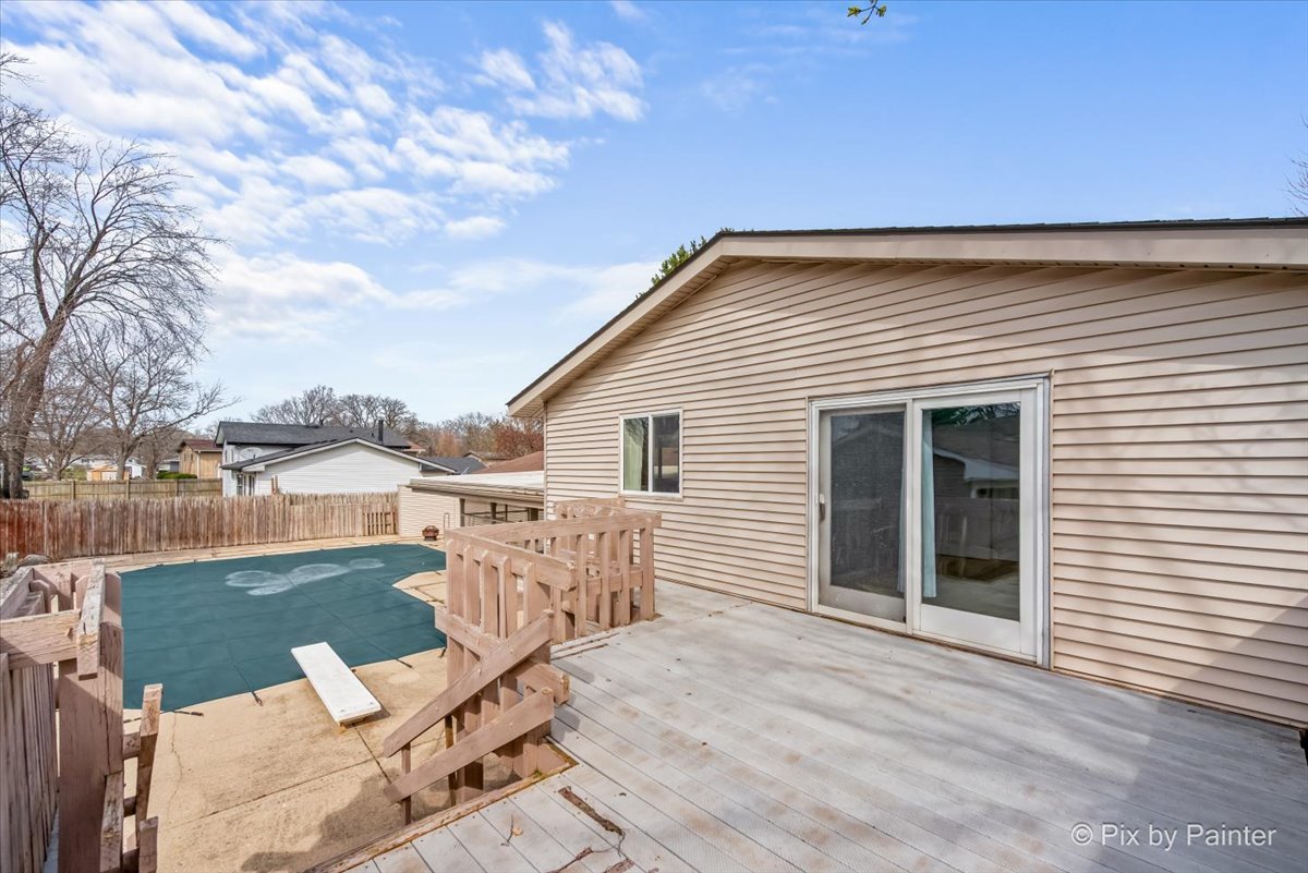 876 Darlington Lane, Crystal Lake, IL 60014