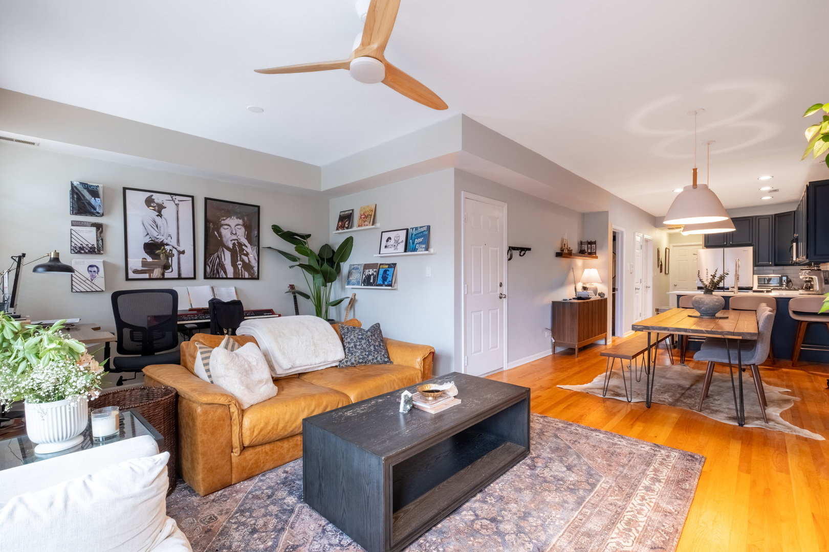 1427 N Bosworth Avenue #2, Chicago, IL 60642