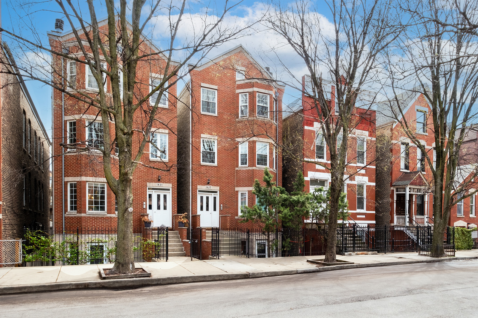 1427 N Bosworth Avenue #2, Chicago, IL 60642