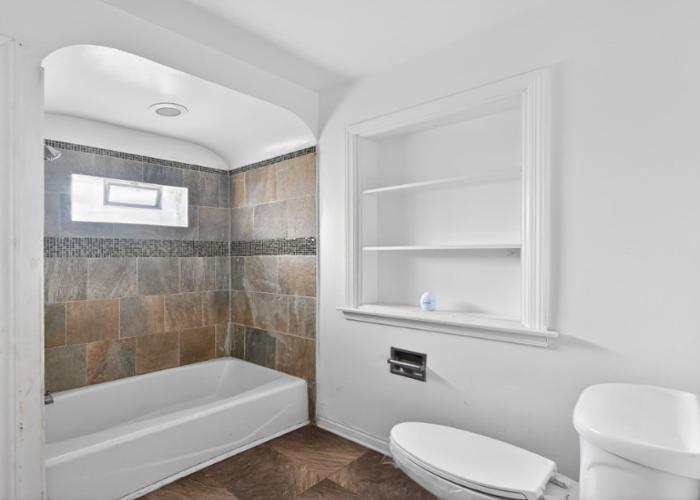 2764 W 95th Place, Evergreen Park, IL 60805