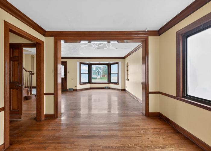 2764 W 95th Place, Evergreen Park, IL 60805