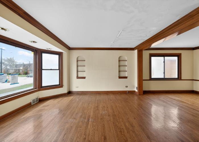 2764 W 95th Place, Evergreen Park, IL 60805