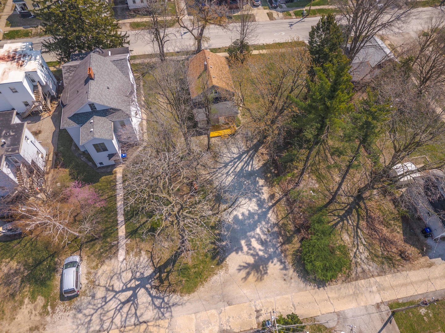 706 N Prairie Street, Bloomington, IL 61701